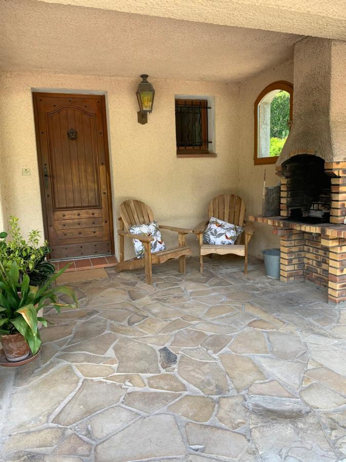 Maison Moutas Le Thoronet Exterior photo